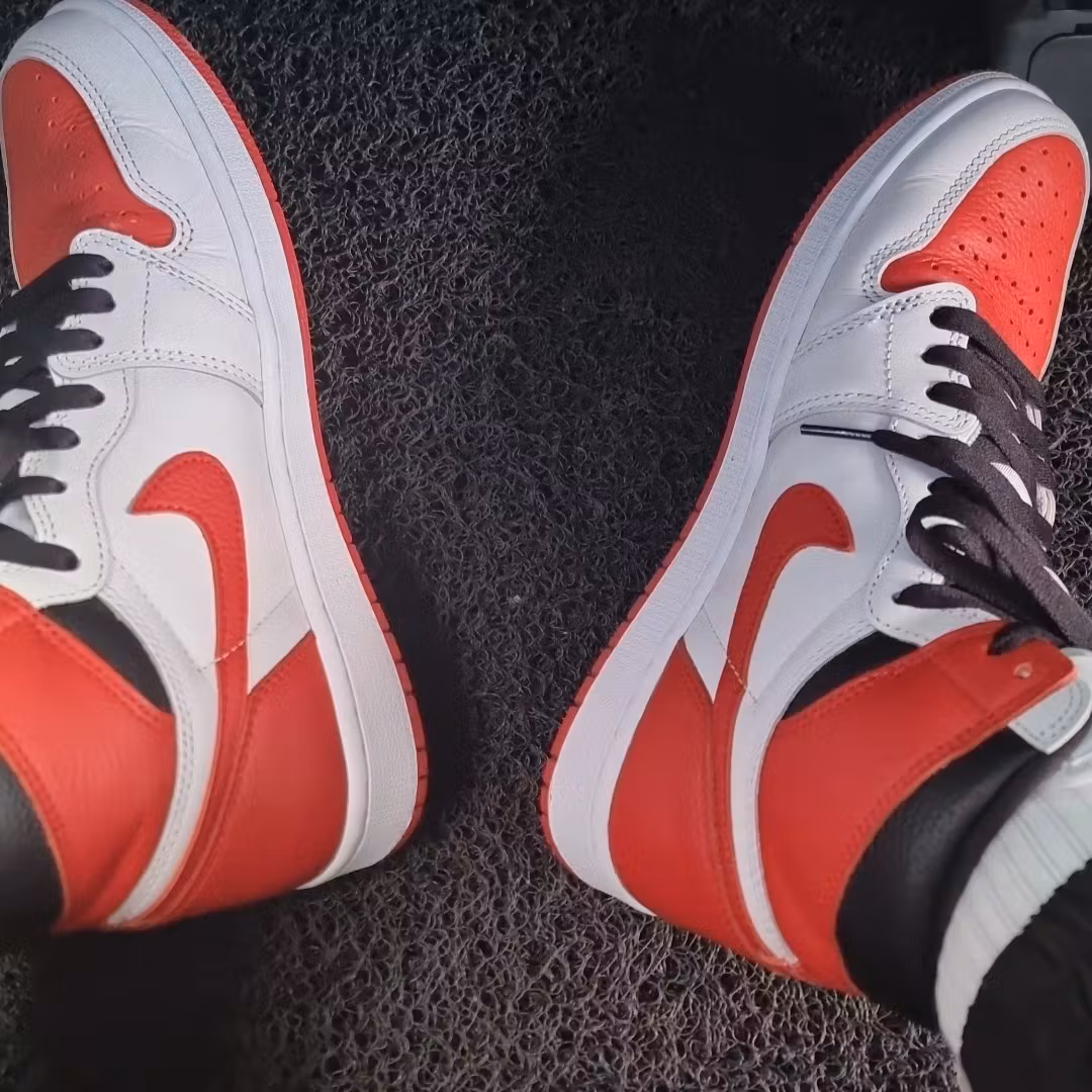 Air Jordan 1 High OG 'Heritage' 555088-161 Air Jordan 1 High OG 'Heritage' 555088-161
